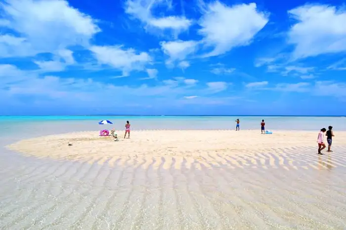 8月に訪れるべき日本のおすすめ観光スポット トップ10!日本の美しい夏の星空と絶景ビーチを体験しよう!