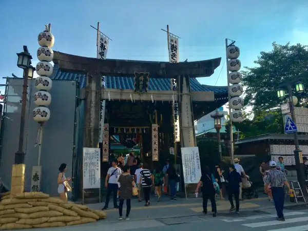7月に九州で絶対に見ておきたいお祭り:福岡博多山笠祇園祭!夏の尻祭り?