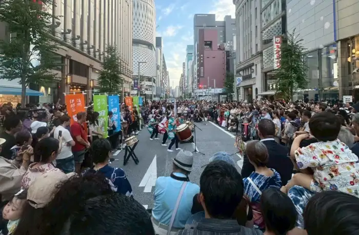 銀座が夏祭りの舞台に大変身！「銀座浴衣散歩2026」で、本場日本の夏の雰囲気を体験しよう。