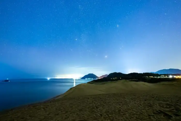 8月に訪れるべき日本のおすすめ観光スポット トップ10!日本の美しい夏の星空と絶景ビーチを体験しよう!